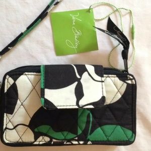 NWT Imperial Rose Smartphone Wristlet for iPhone 6